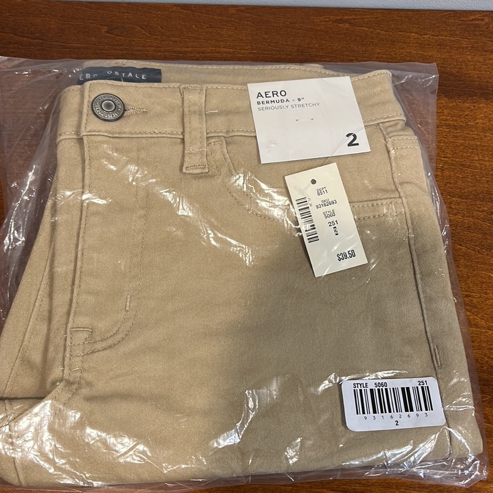 BRAND NEW Aeropostale Bermuda 9” Khaki shorts